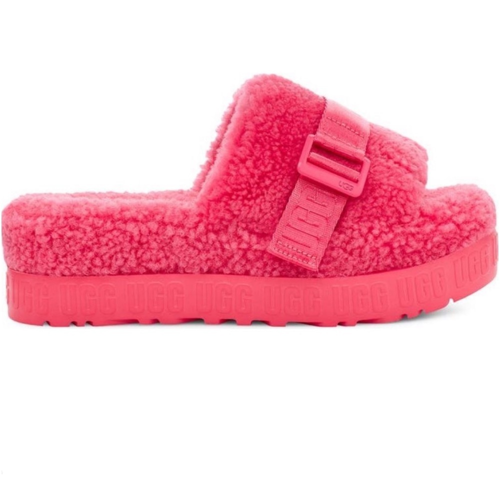 UGG CORAL SLIPPERS